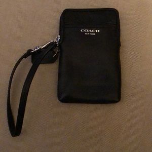 Coach cell phone case wristlet